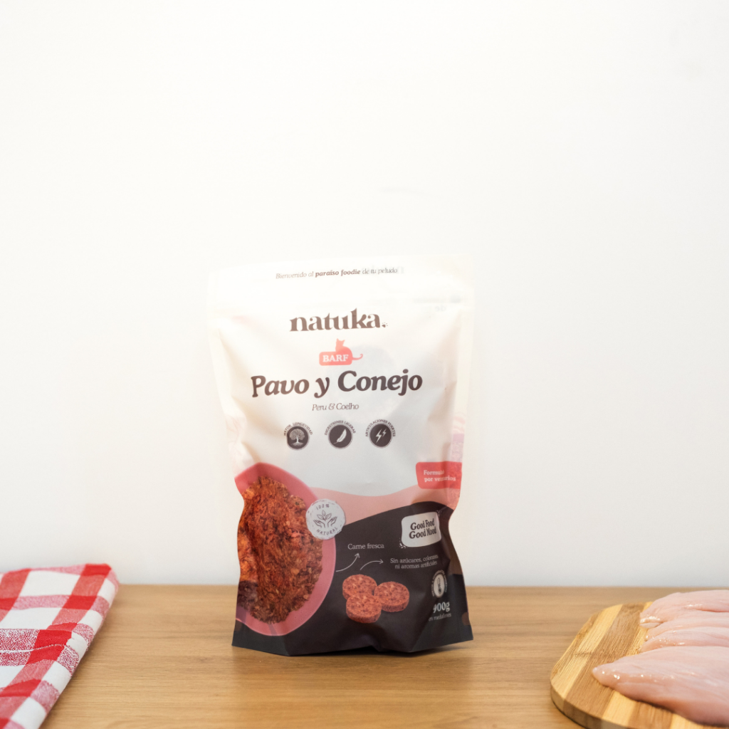 Menú BARF de gato de pavo y conejo